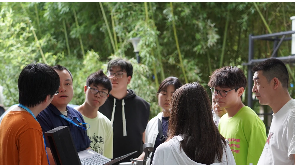 万象城(中国)科技配合浙江省计量科学研究院进行设备联合调试